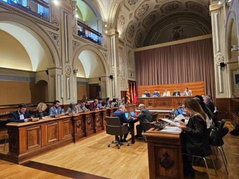 Durant la sessió plenària d’aquest divendres s’ha llegit una declaració institucional per garantir la continuïtat de la base de l’helicòpter medicalitzat del SEM a Móra d’Ebre